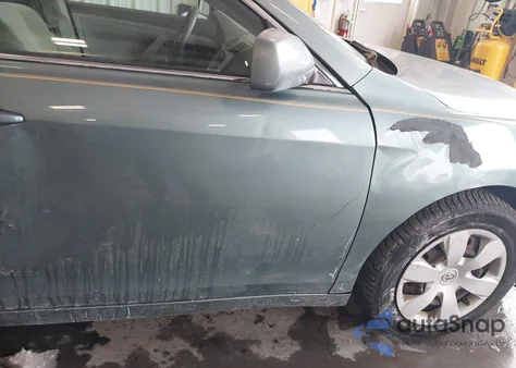 2007 Toyota Camry Le z USA, uszkodzony, nr VIN 4T1BE46K97U600542